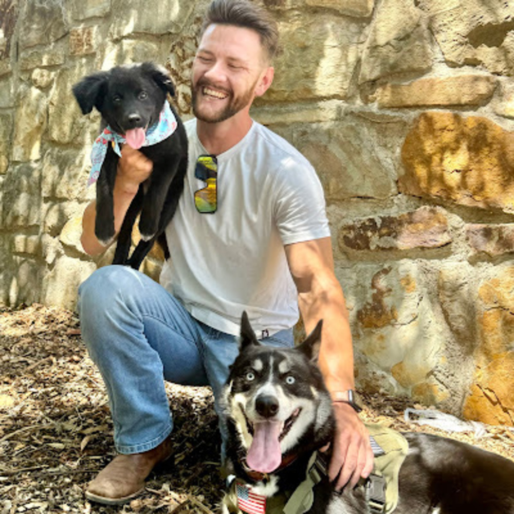 Meet your Posher, Its